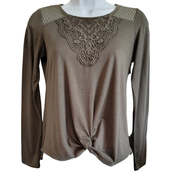 Self Esteem Women's Top Khaki Embroidered Size Small & Faux Tie at Waist (GUC) - Picture 4 of 7